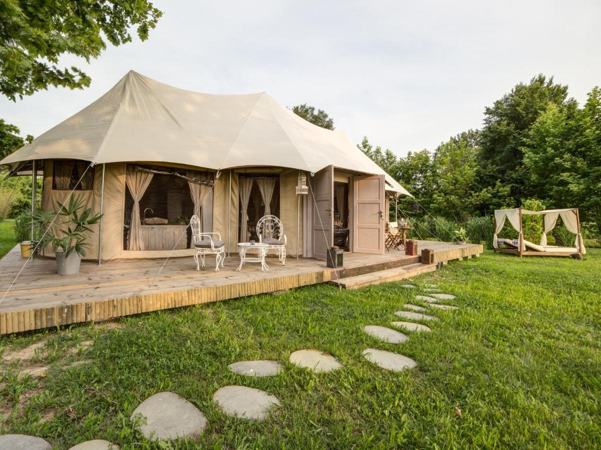 Glamping Canonici Di San Marco Мірано Номер фото